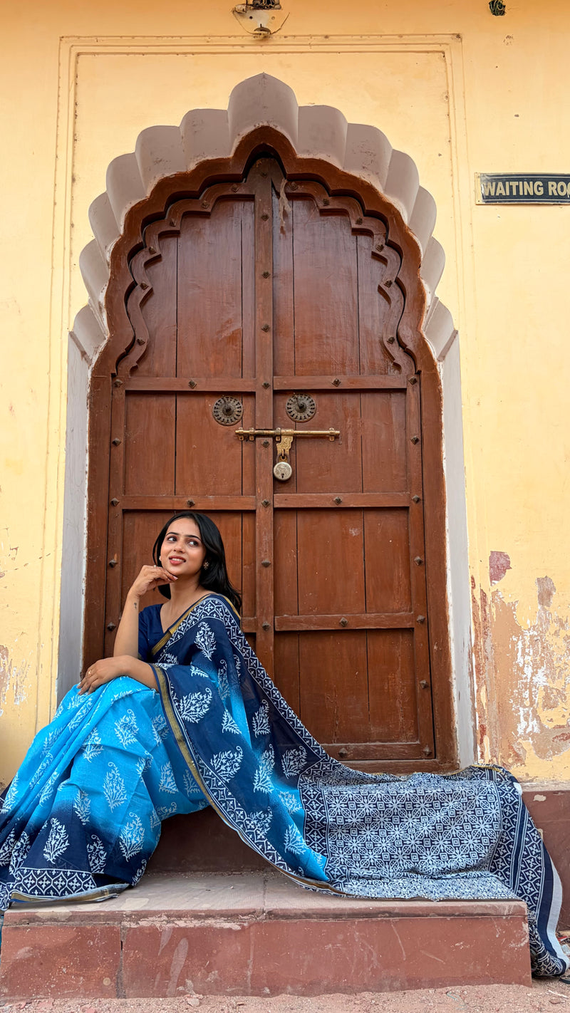 Aqua Print Cotton MulMul Saree with Zari Border