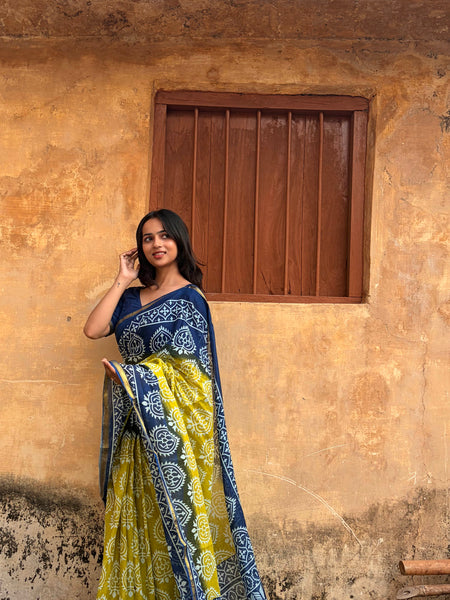 Cotton MulMul Saree with Zari Border