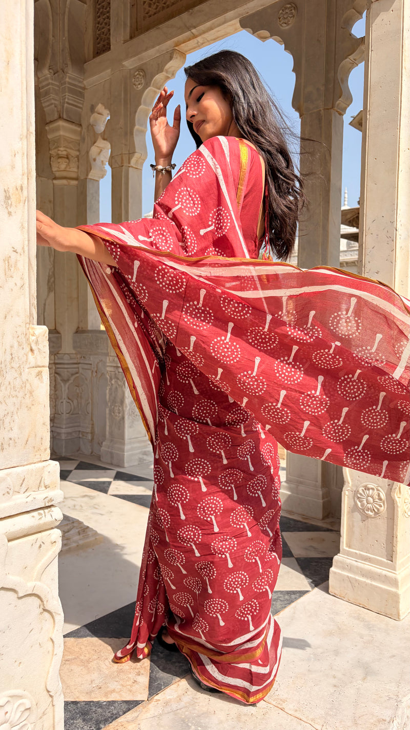 Cotton MulMul Saree with Zari Border