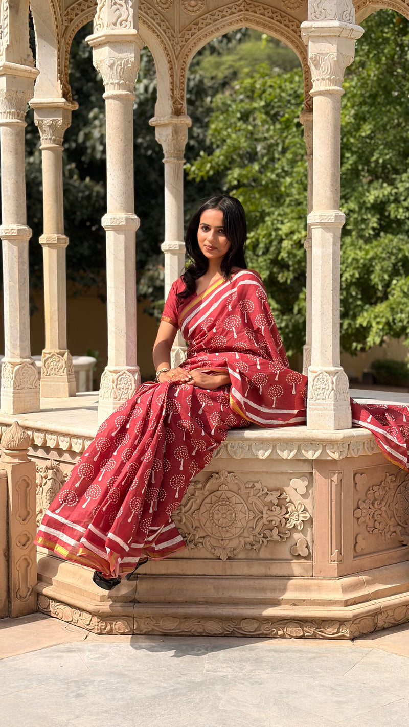 Cotton MulMul Saree with Zari Border