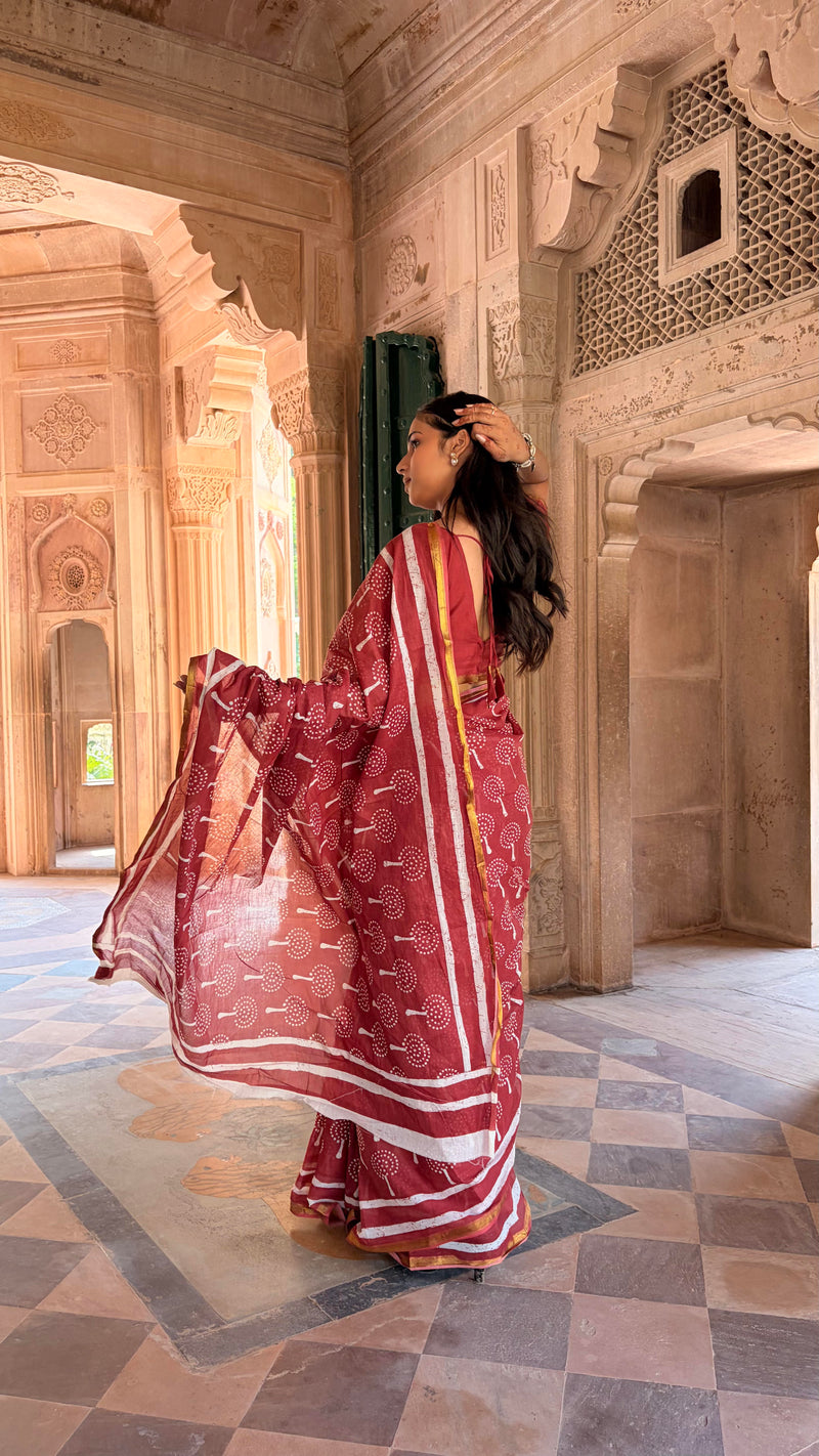 Cotton MulMul Saree with Zari Border
