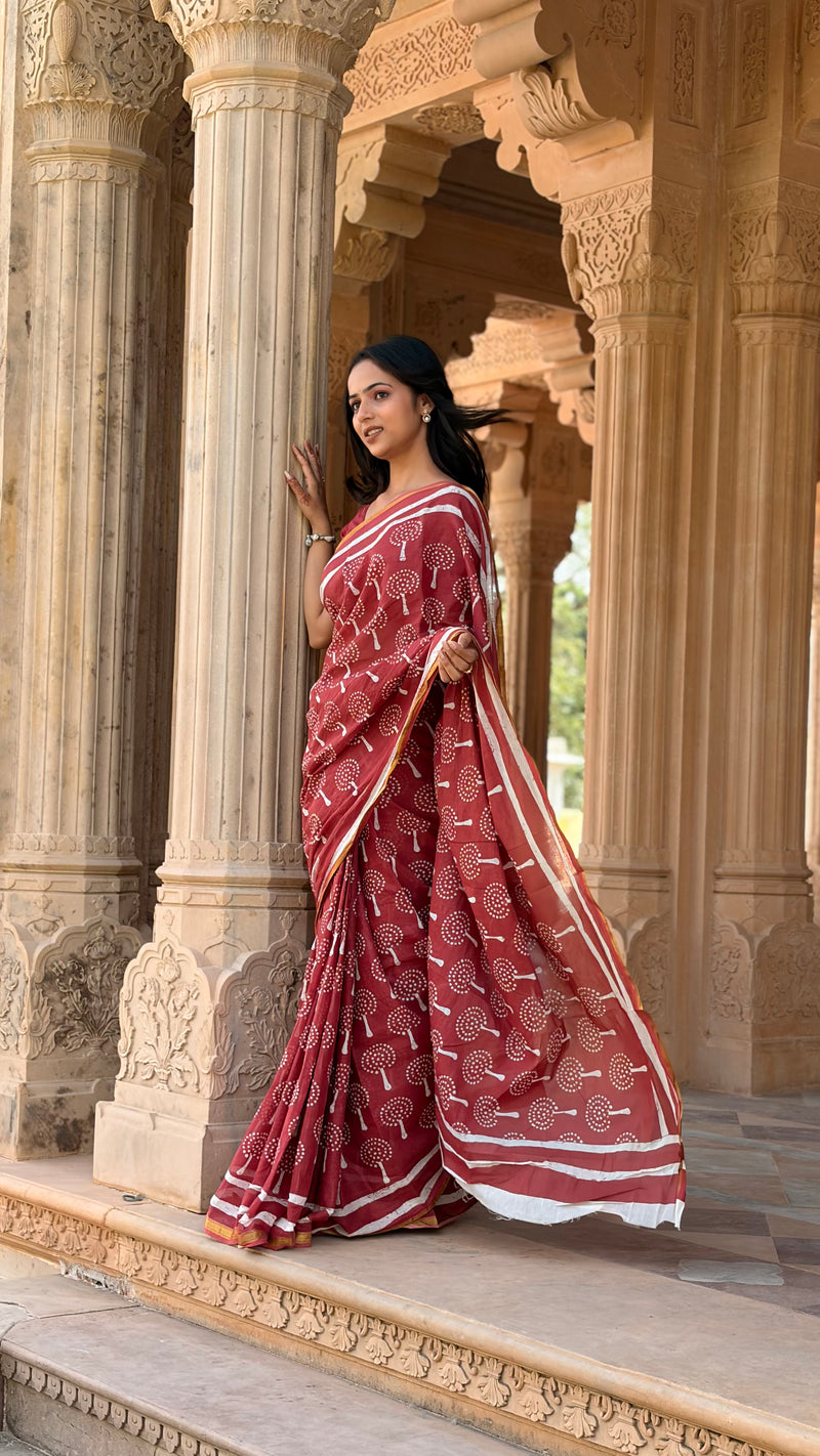 Cotton MulMul Saree with Zari Border