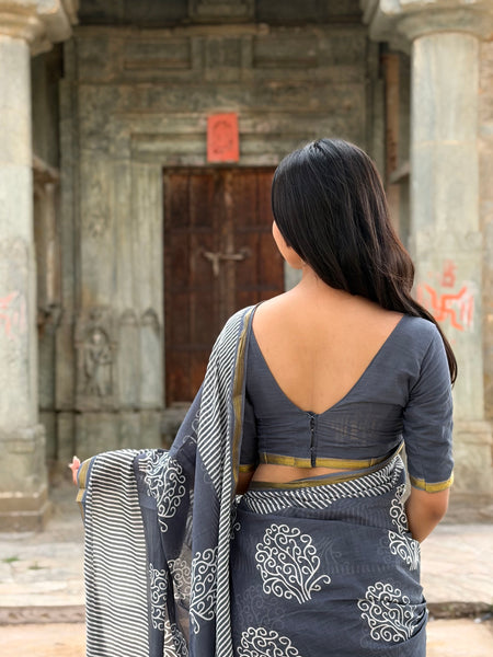 Print Cotton MulMul Saree with Zari Border