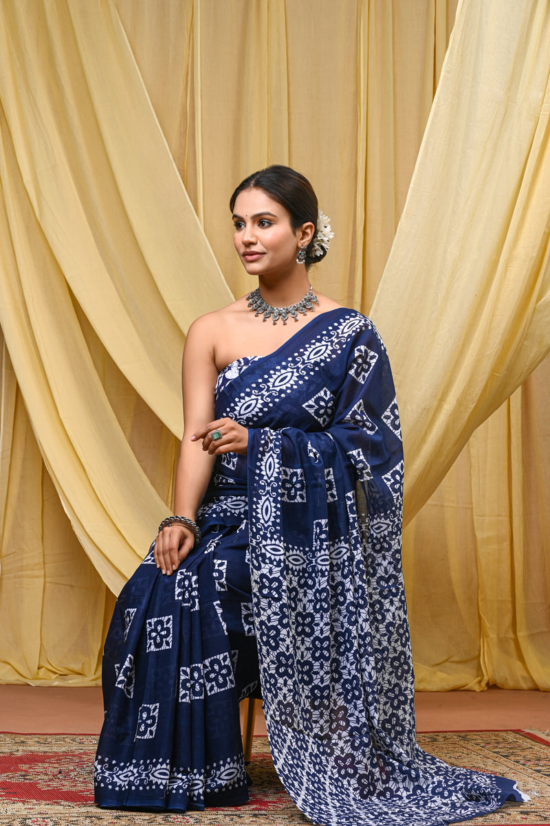 Women's Blue Geometric Box Pattern Pure Cotton Mulmul Saree - Front View