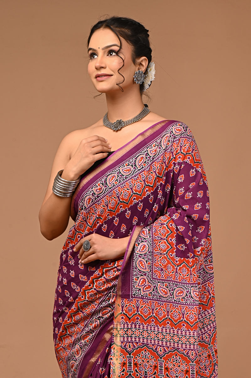 Lovwear Aadhya Purple & Rust Orange Cotton Mulmul Saree with Designer Zari Bo... - Fabric Texture View