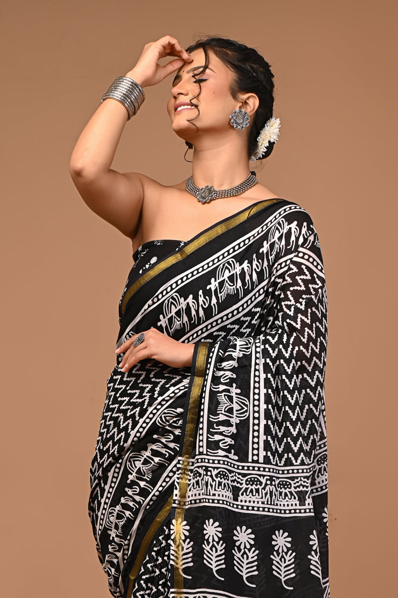 Lovwear Vanya Black & White Cotton Mulmul Saree with Premium Cotton Zari Border - Fabric Texture View
