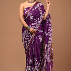 Lovwear Kiara Royal Purple Printed Cotton Mulmul Saree with Zari Border - Pallu & Border Detail View