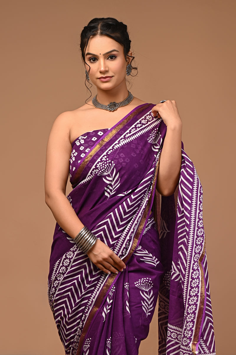 Lovwear Kiara Royal Purple Printed Cotton Mulmul Saree with Zari Border - Fabric Texture View