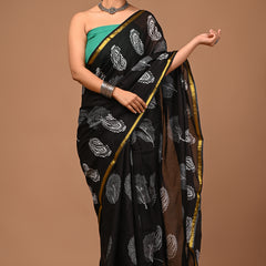 Lovwear Black Patta Stripes Cotton MulMul Saree with Zari Border - Pallu & Border Detail View