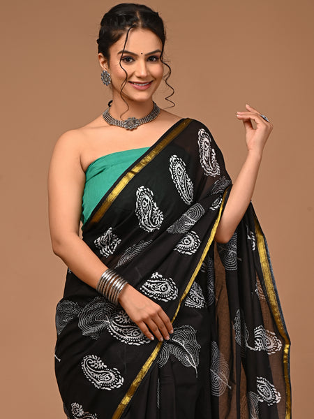 Lovwear Black Patta Stripes Cotton MulMul Saree with Zari Border - Fabric Texture View