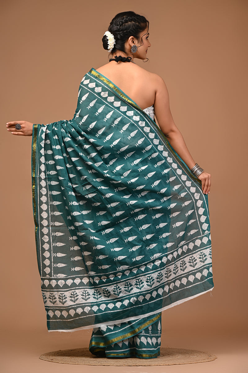 Lovwear Green Fish Motif Cotton MulMul Saree with Zari Border - Front View