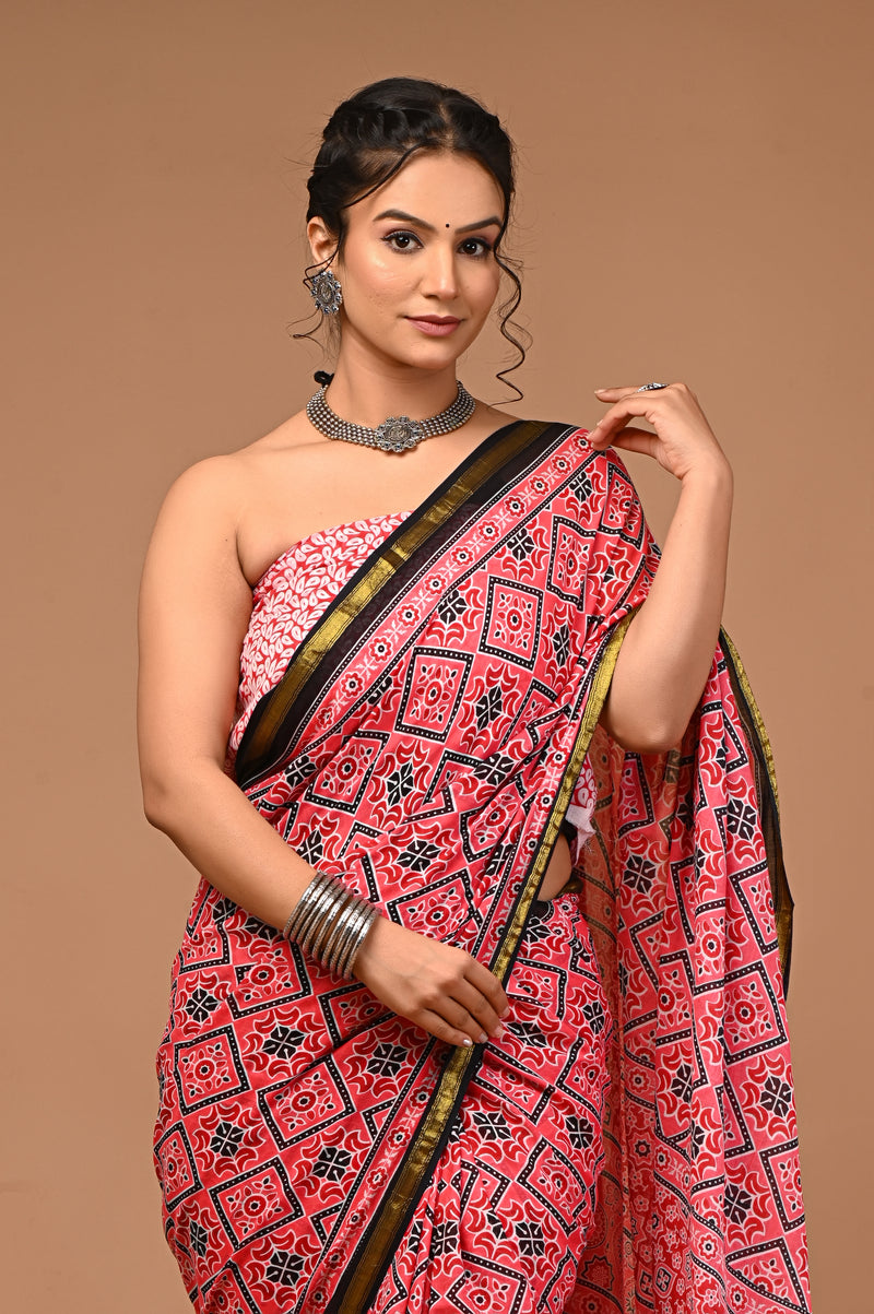 Lovwear Red Chakri Wheel Cotton MulMul Saree with Zari Border - Fabric Texture View