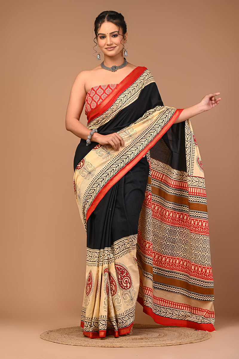 Lovwear Black Multi Ethnic Motif Cotton MulMul Saree with Zari Border - Pallu & Border Detail View