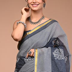 Lovwear Grey Angoor Vine Cotton MulMul Saree with Zari Border - Fabric Texture View