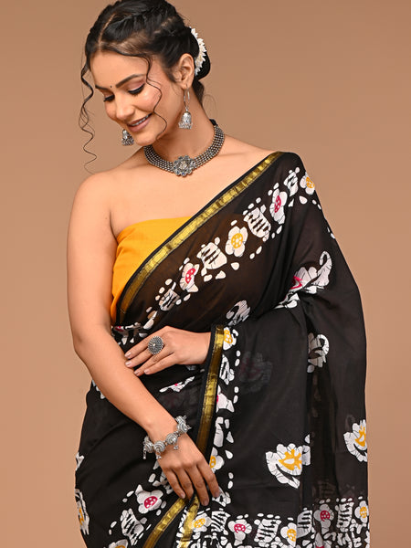 Lovwear Black Multi Batik Cotton MulMul Saree with Zari Border - Fabric Texture View