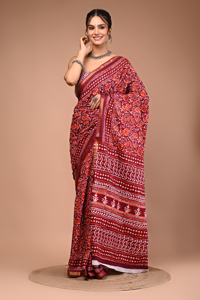 Lovwear Maroon Multi Ethnic Pattern Cotton MulMul Saree with Zari Border - Fabric Texture View
