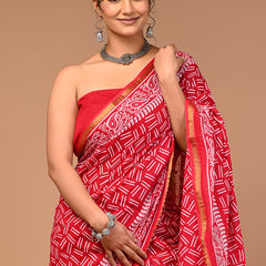Lovwear Red Akdam Bakdam Cotton MulMul Saree with Zari Border - Pallu & Border Detail View