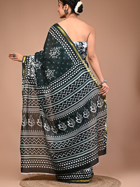 Lovwear Green Star Motif Cotton MulMul Saree with Zari Border - Front View