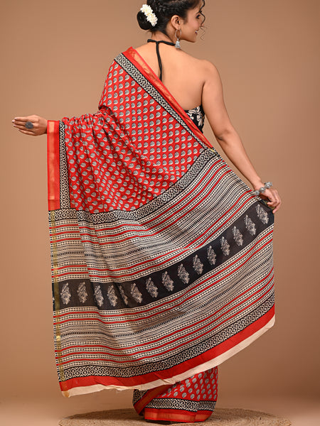 Lovwear Red Red Booti Cotton MulMul Saree with Zari Border - Front View