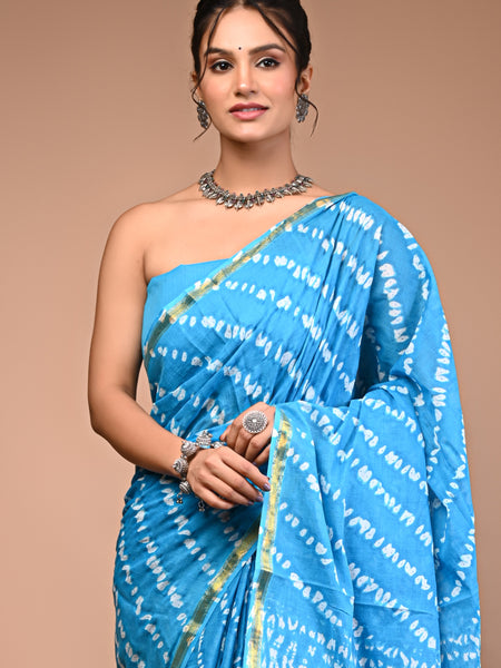 Lovwear Sky Blue Leheriya Wave Cotton MulMul Saree with Zari Border - Fabric Texture View
