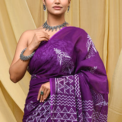 Women's Purple Ikkat & Bagru Print Pure Cotton Mulmul Saree - Detail View