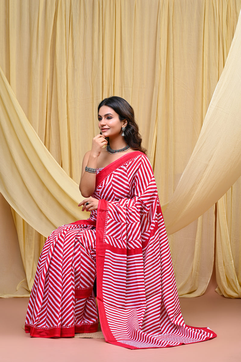 Women's Red Leheriya Wave Pure Cotton Mulmul Saree - Front View