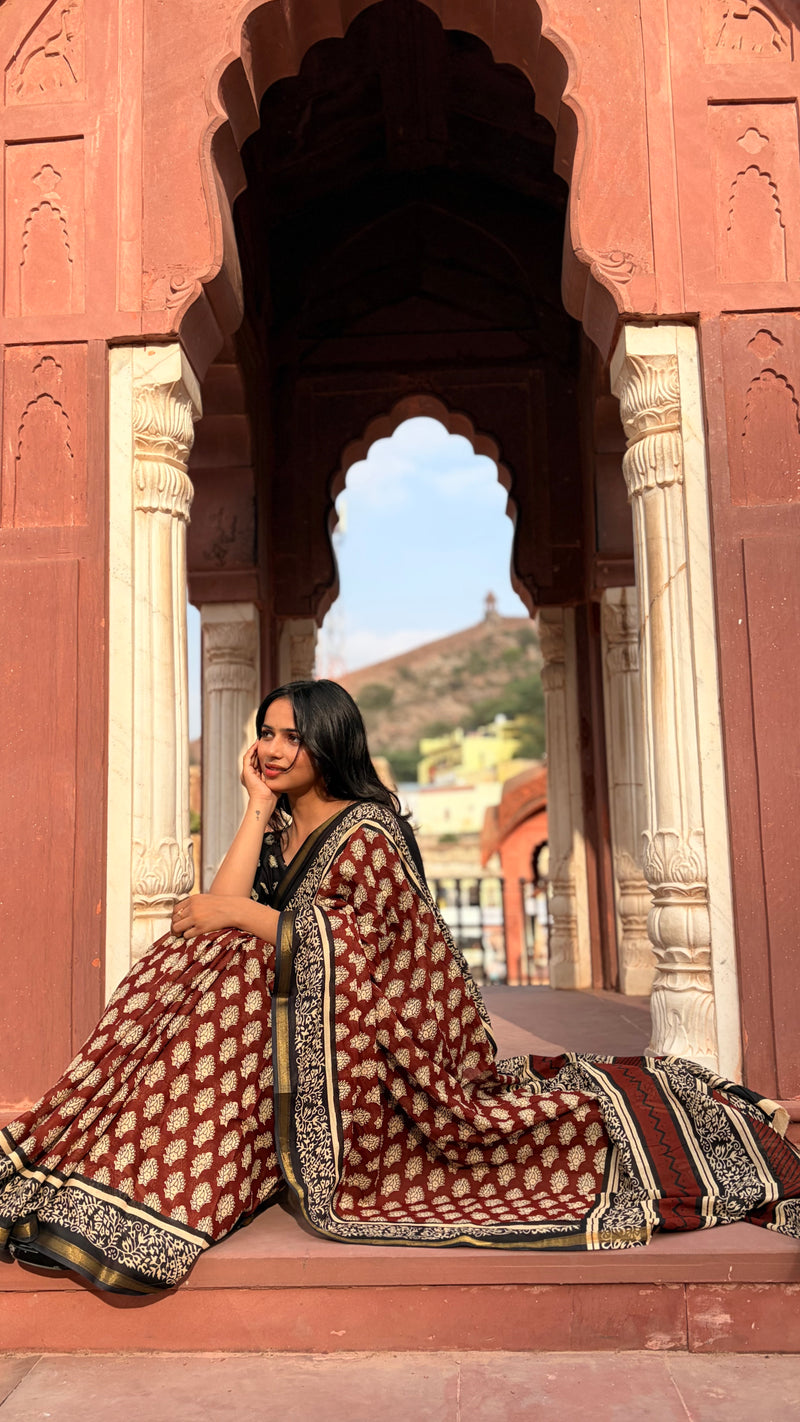 Cotton MulMul Maroon Owl Print Saree with Zari Border