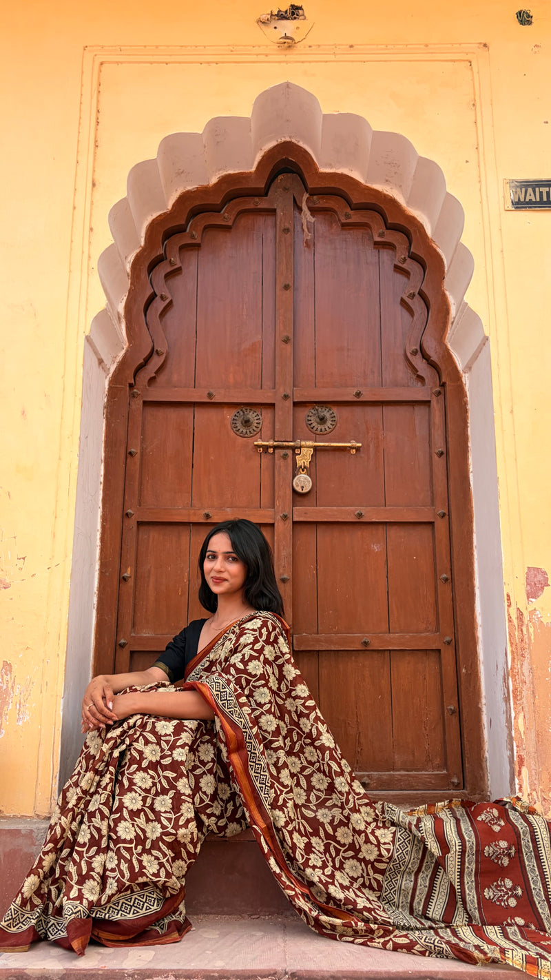 Cotton MulMul Saree with Zari Border