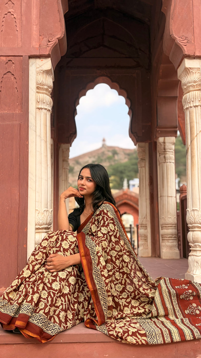 Cotton MulMul Saree with Zari Border