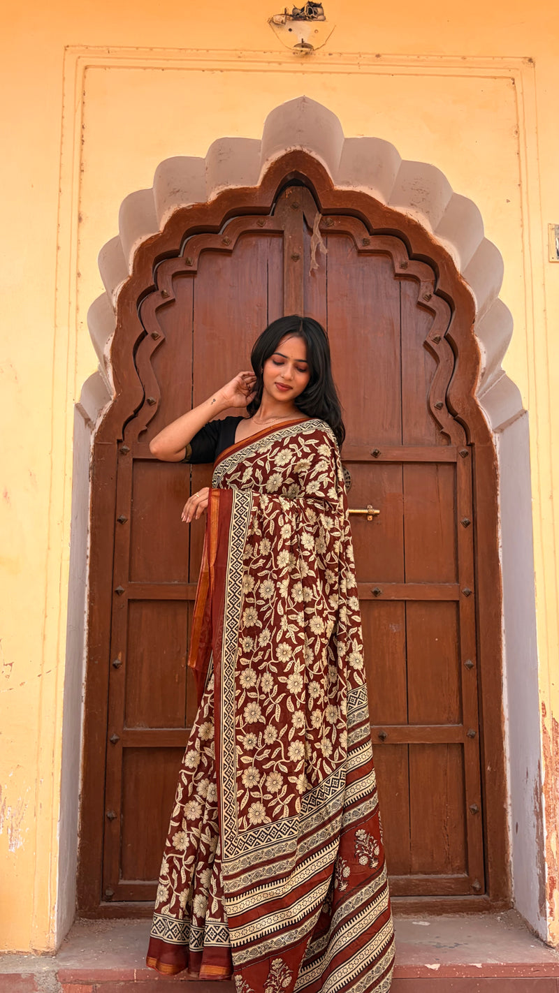 Cotton MulMul Saree with Zari Border