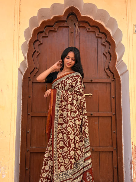 Cotton MulMul Saree with Zari Border