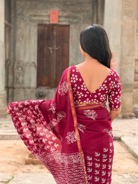 Angur Print Cotton MulMul Saree with Zari Border