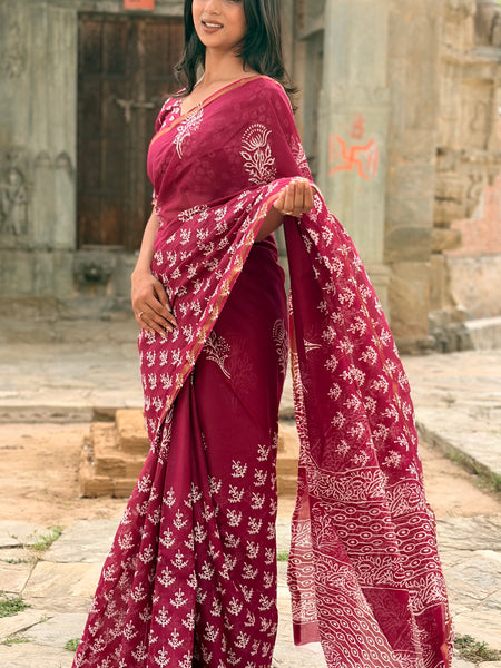 Angur Print Cotton MulMul Saree with Zari Border
