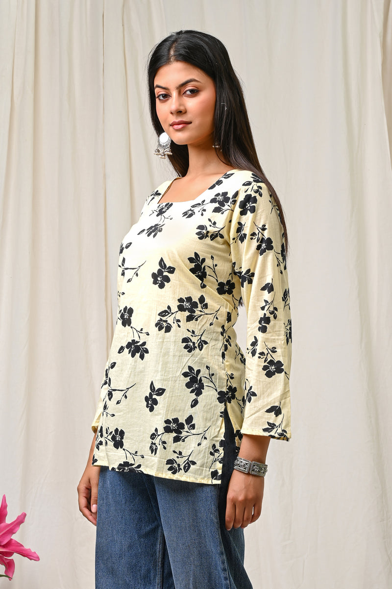 Women Cream Black Floral Printed Cotton Short Kurti - View 6