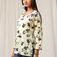 Women Cream Black Floral Printed Cotton Short Kurti - View 6