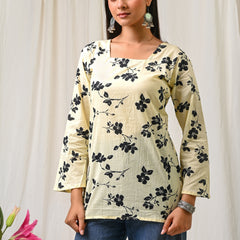 Women Cream Black Floral Printed Cotton Short Kurti - View 7