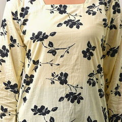 Women Cream Black Floral Printed Cotton Short Kurti - View 9