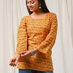 Women Orange Floral Printed Cotton Short Kurti - View 6