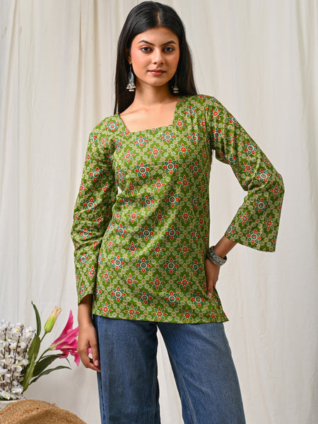 Green multicolor printed cotton short kurti for women