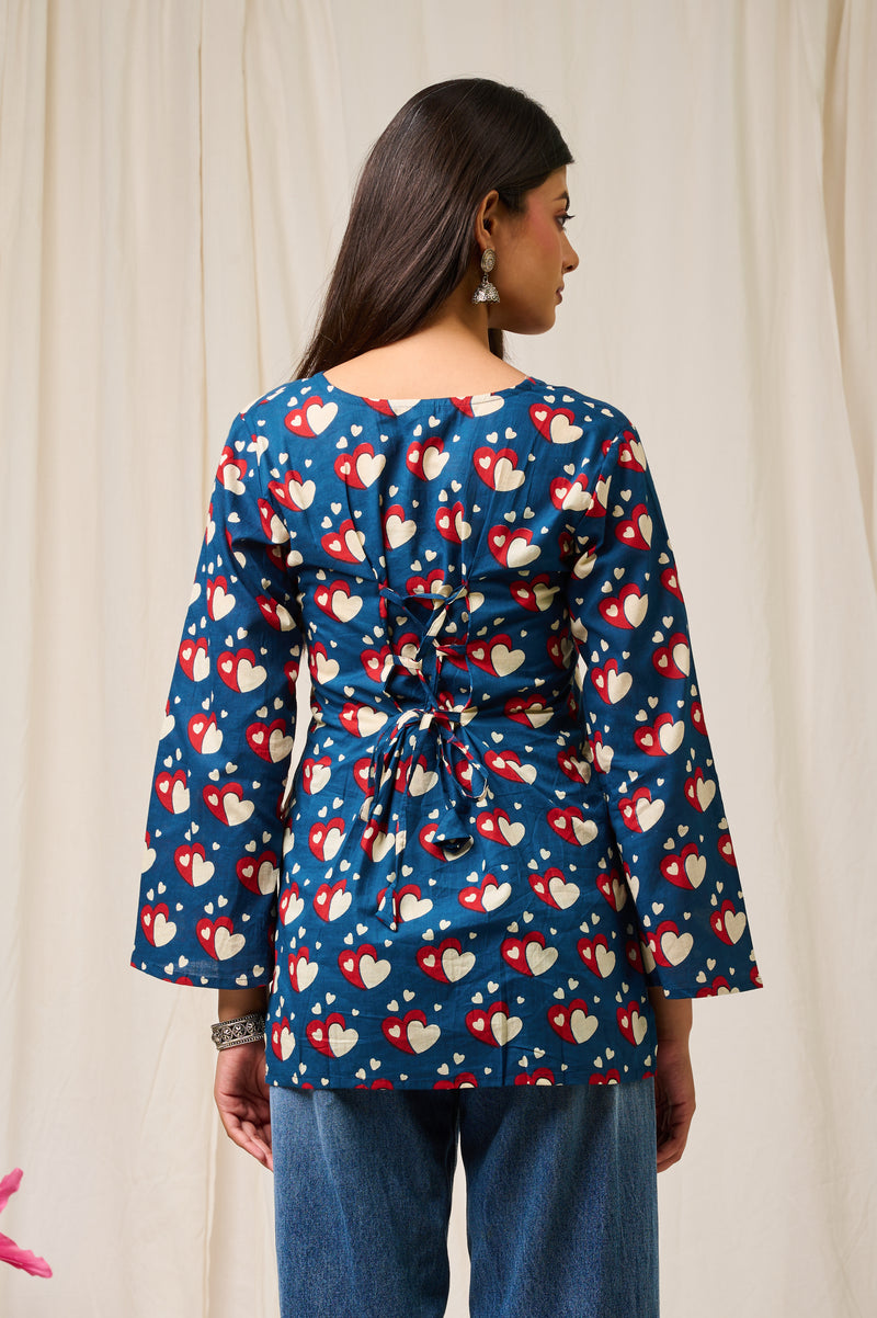 Women Blue Heart Printed Cotton Short Kurti - Side / Back View
