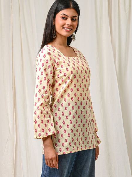 Women Cream Pink Printed Cotton Short Kurti - Flowy View