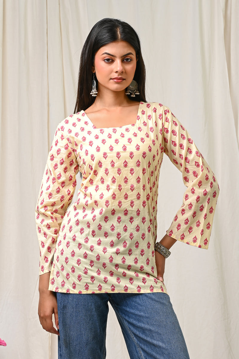Women Cream Pink Printed Cotton Short Kurti - View 6